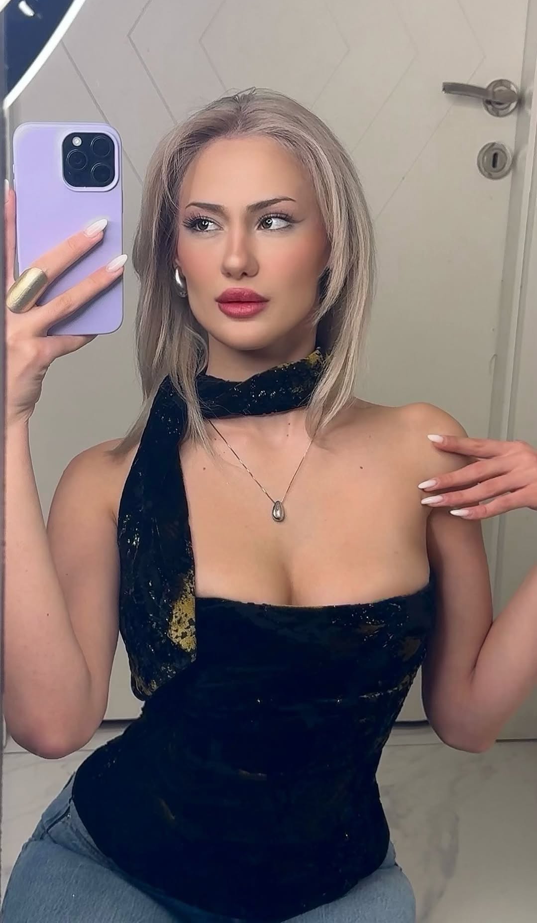 Çukurca Şaşırtıcı Bayan Bayan Escort Sultan